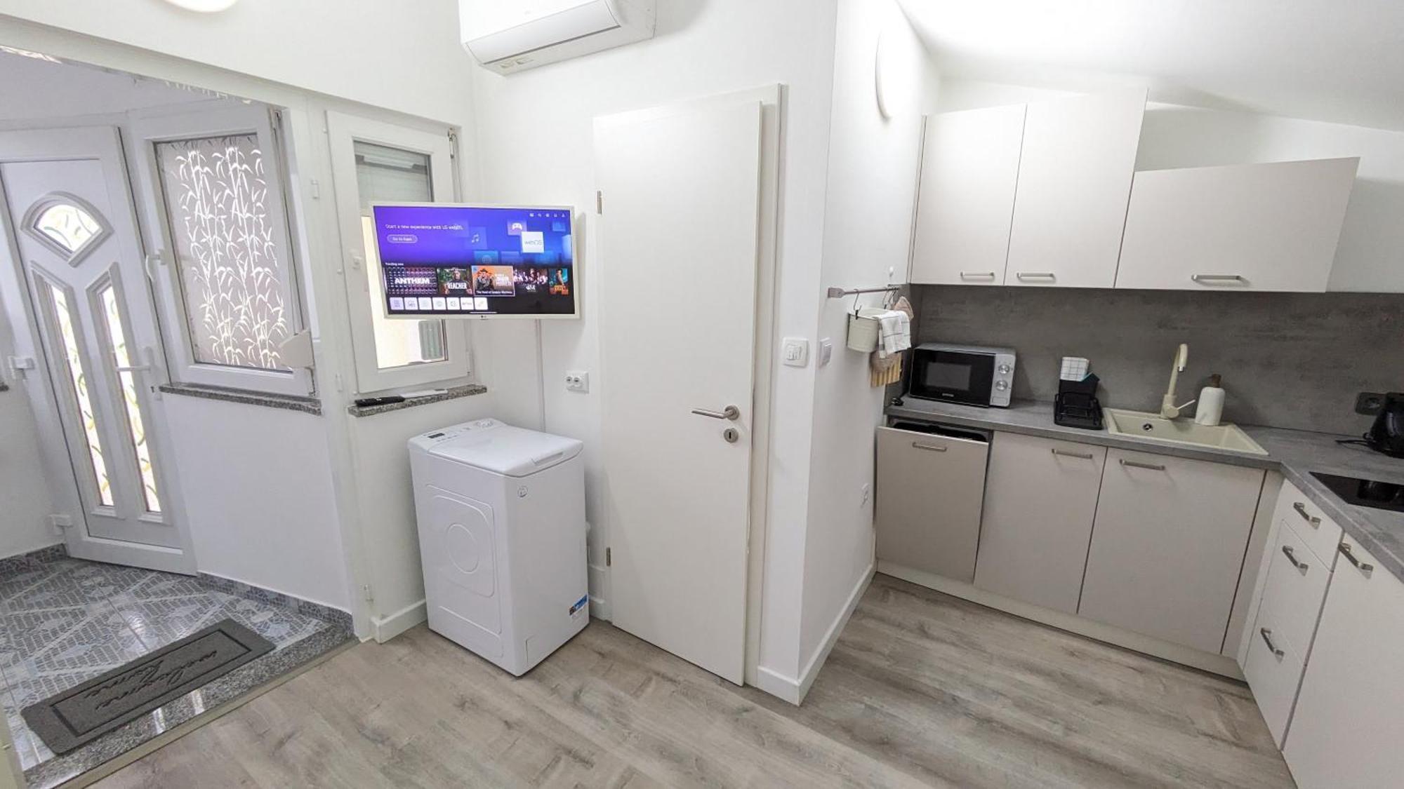 Apartman Dino Fazana Exterior photo